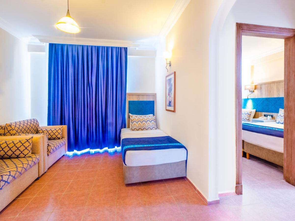 Hotell Club Big Blue 4*
